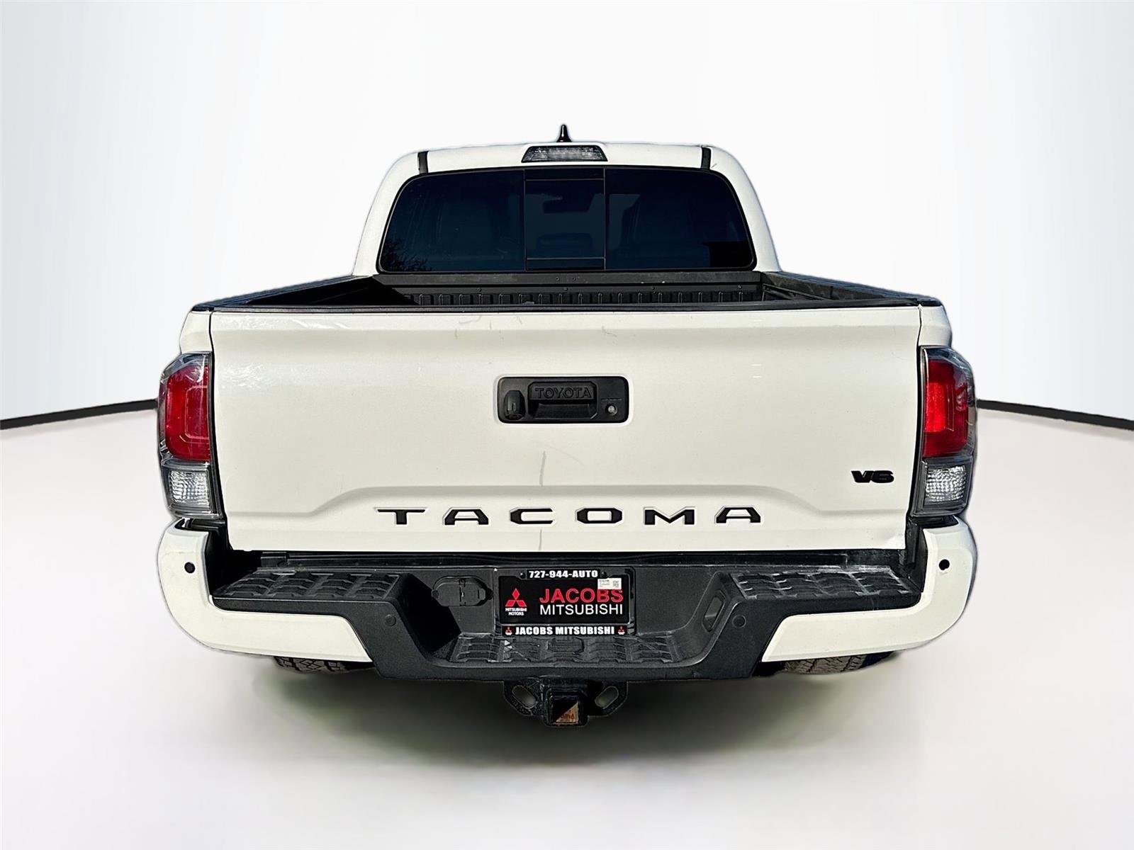 Used 2021 Toyota Tacoma TRD Sport w/ TRD Premium Sport Package image 6