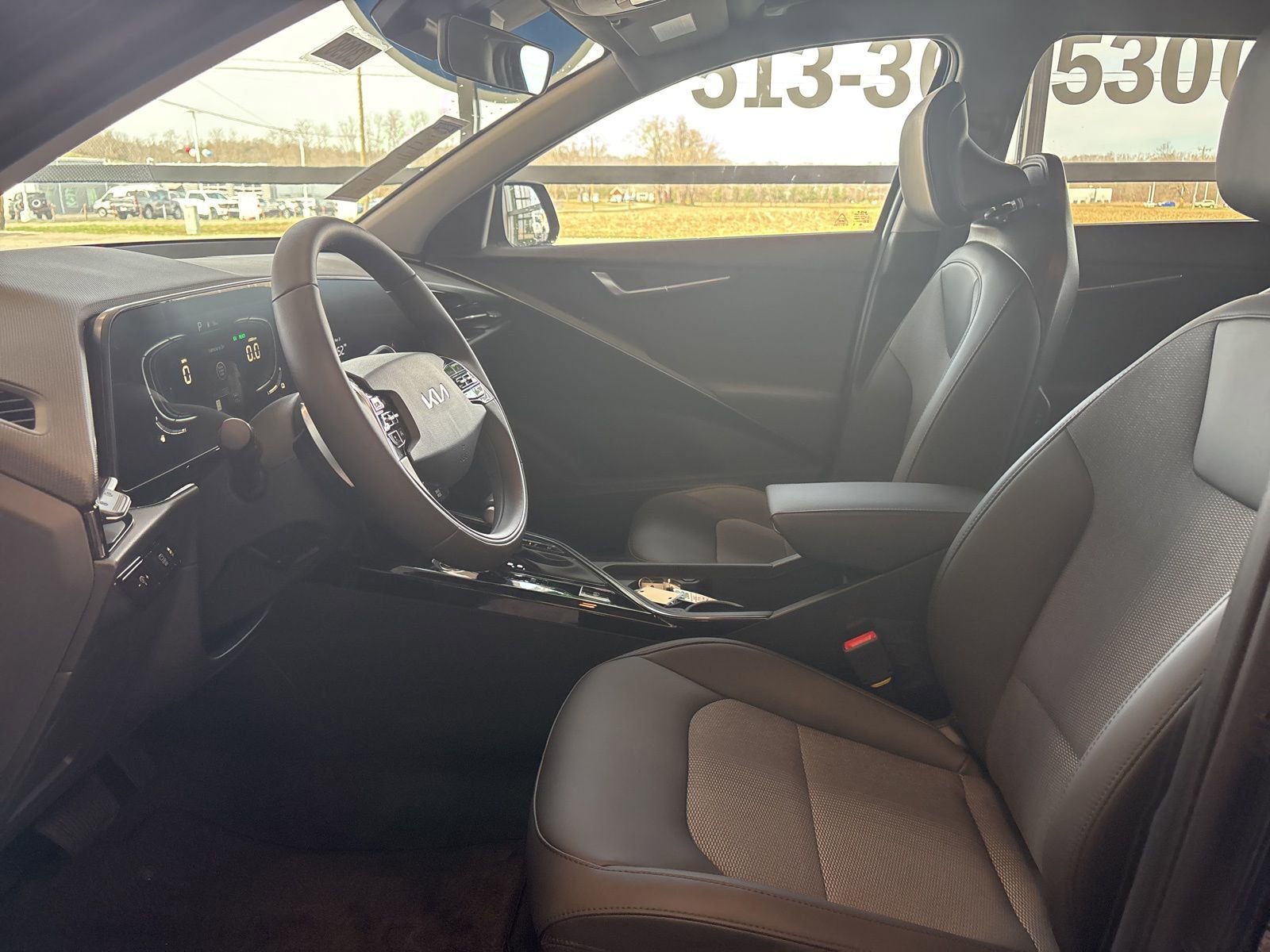 New 2025 Kia Niro EX image 10