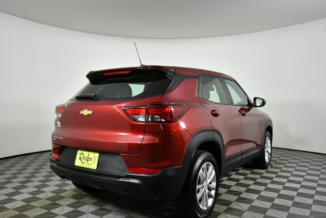 Used 2024 Chevrolet TrailBlazer LS image 11