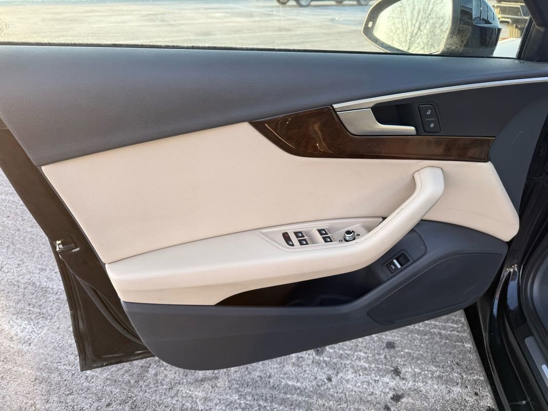 Used 2019 Audi A4 2.0T Premium image 9