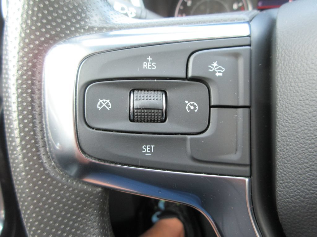 Used 2024 Chevrolet Blazer LT w/ Convenience Package FWD image 24