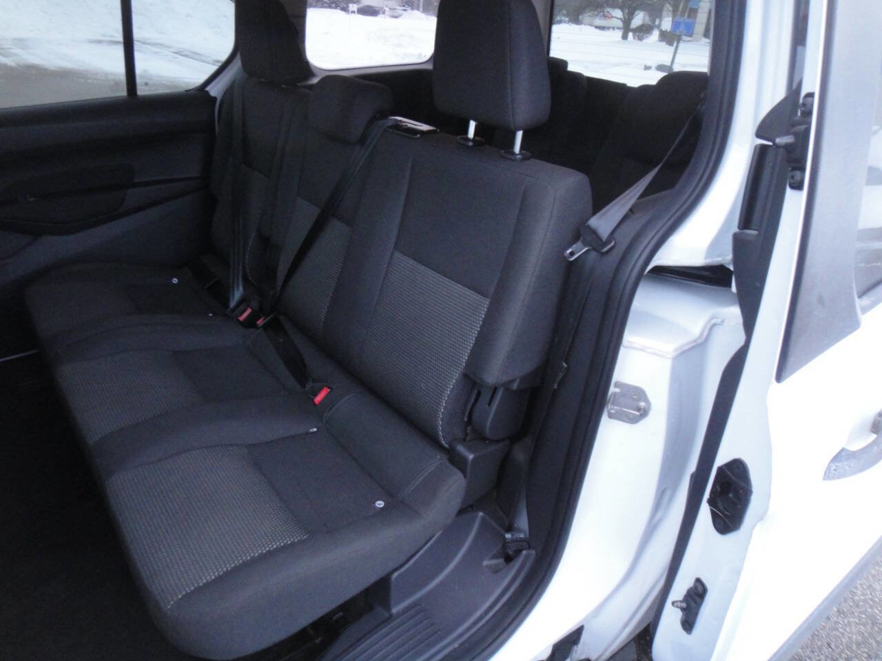 Used 2018 Ford Transit Connect XL image 14