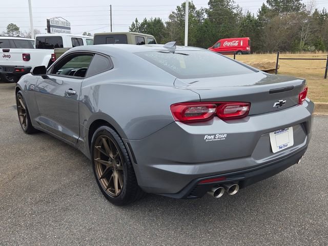 Used 2020 Chevrolet Camaro LT w/ Technology Package image 10