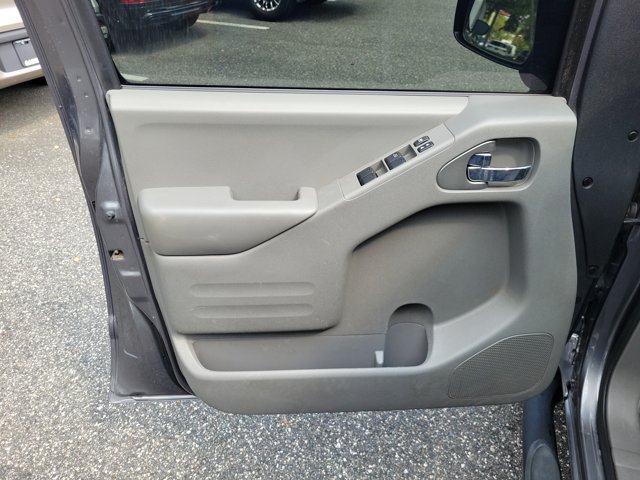 Used 2021 Nissan Frontier SV RWD image 14