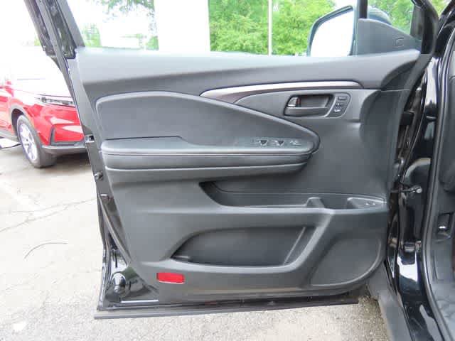 Certified 2023 Honda Passport EX-L image 15