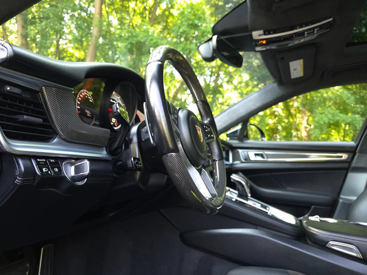 Used 2018 Porsche Panamera Turbo w/ Sport Package AWD/4WD image 32