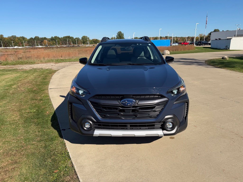 Used 2024 Subaru Outback Limited w/ Popular Package #2 AWD/4WD image 12