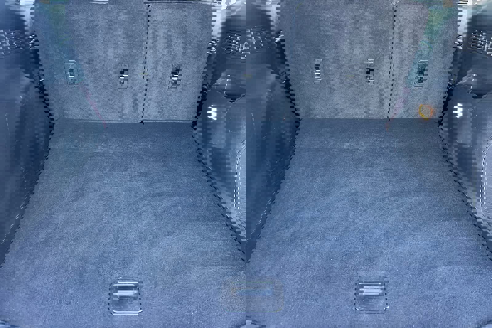 Used 2022 Ford Edge Titanium image 16