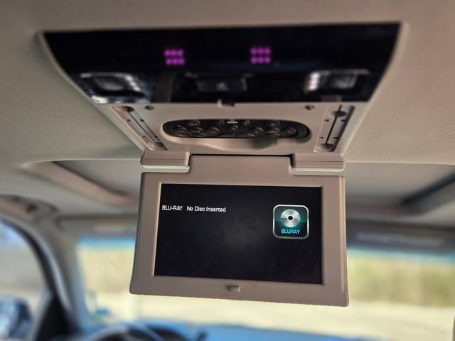 Used 2017 GMC Yukon Denali w/ Open Road Package image 22