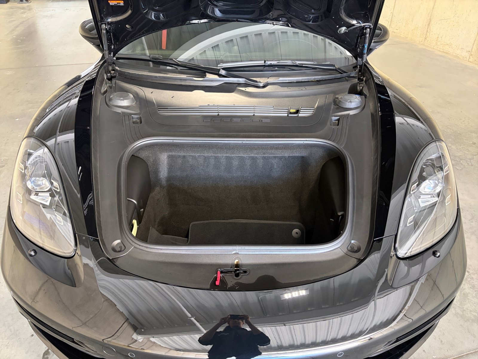 Certified 2025 Porsche 718 Boxster S RWD image 29