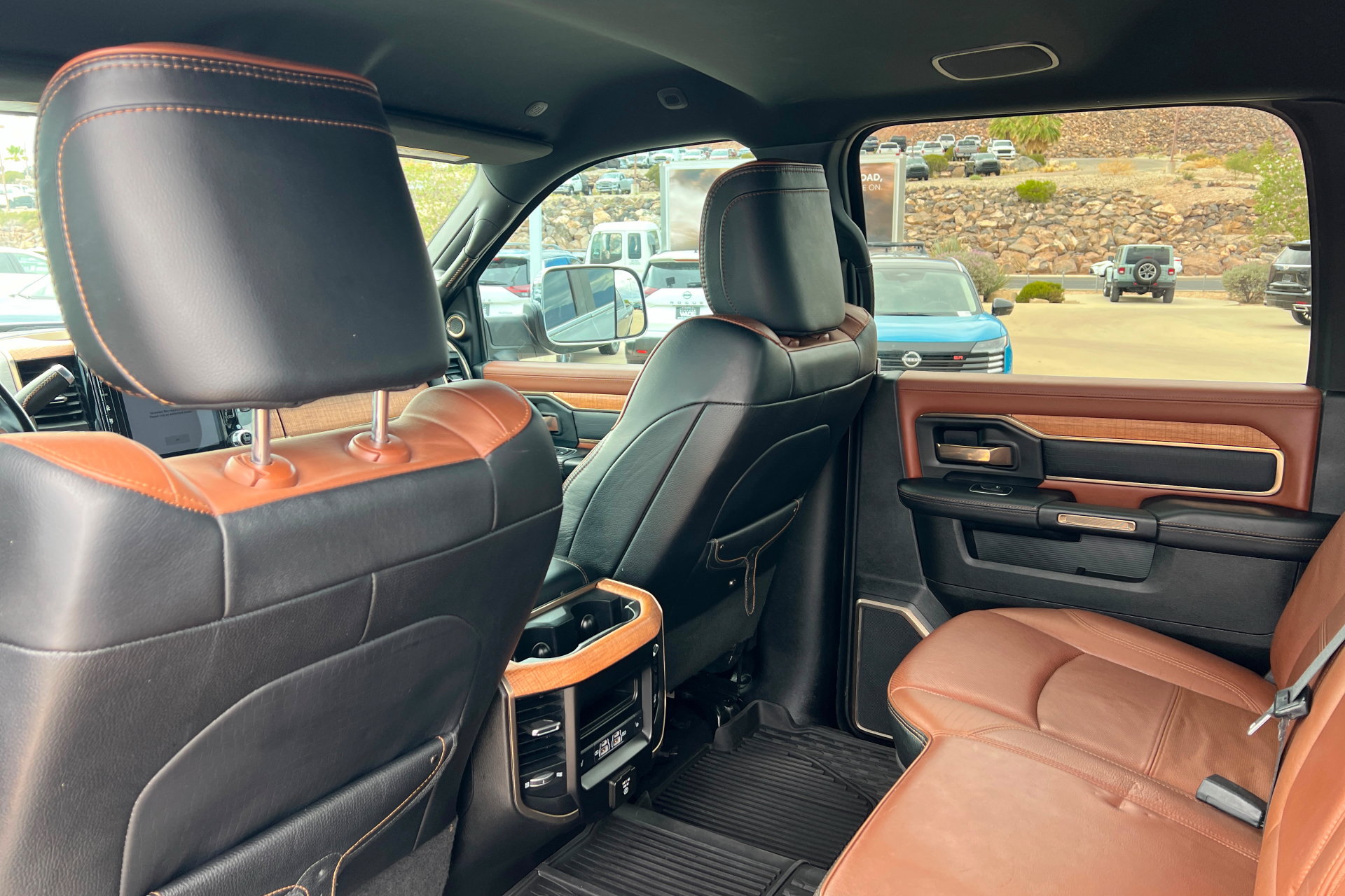 Used 2022 RAM 2500 Limited AWD/4WD image 19