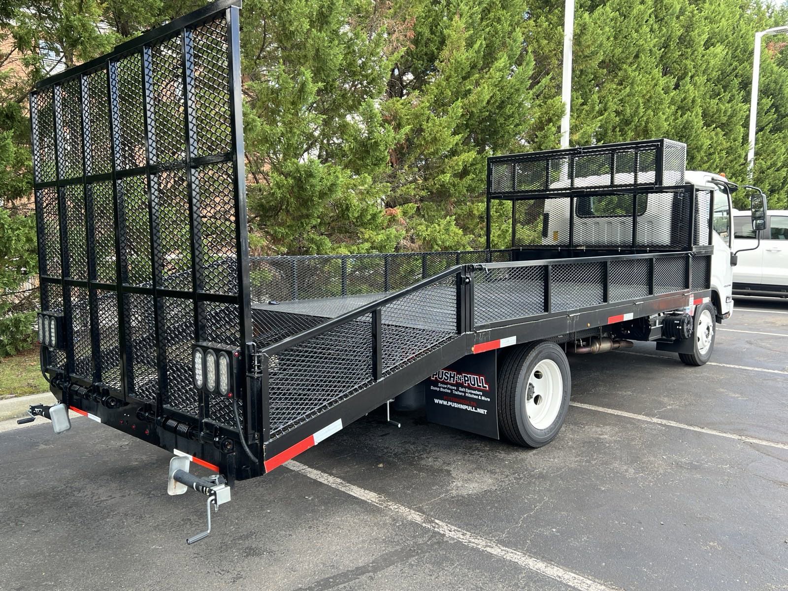 New 2025 Chevrolet Low Cab Forward image 9