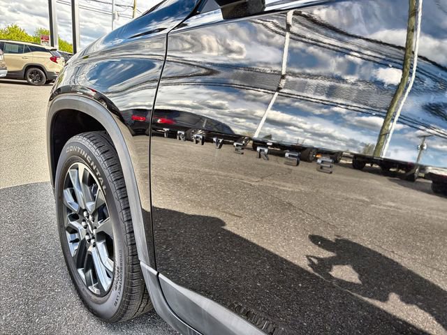 Certified 2021 Chevrolet Traverse RS AWD/4WD image 30
