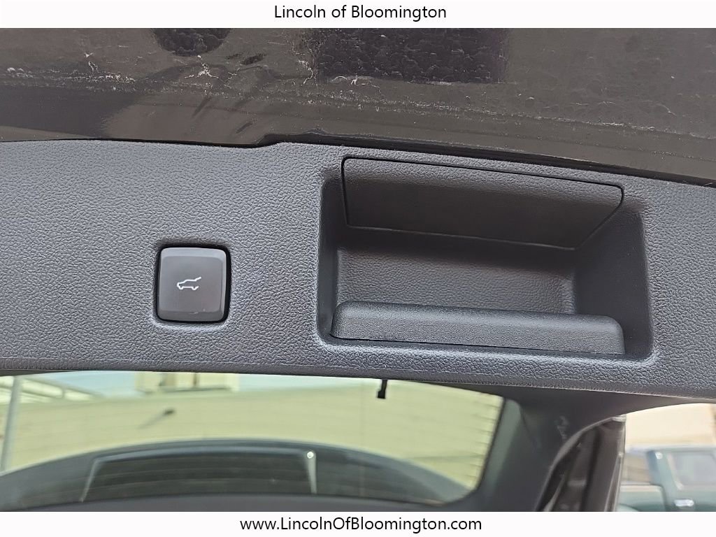 Used 2024 Ford Escape Platinum image 45