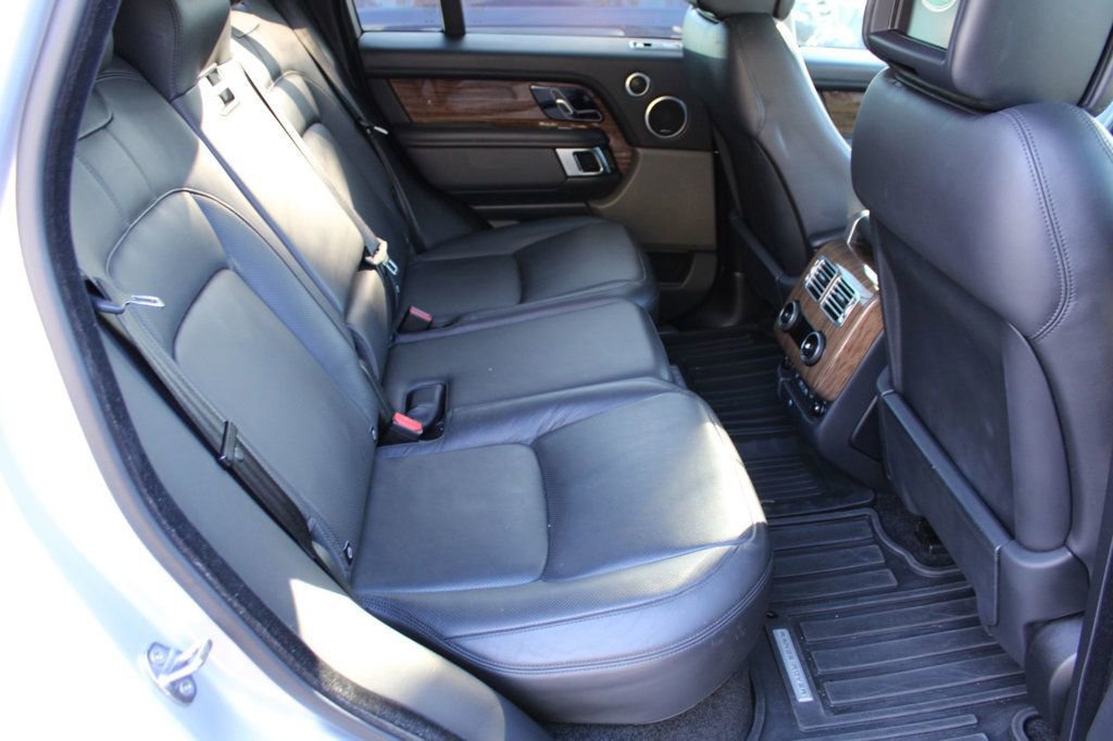Used 2019 Land Rover Range Rover Supercharged image 15