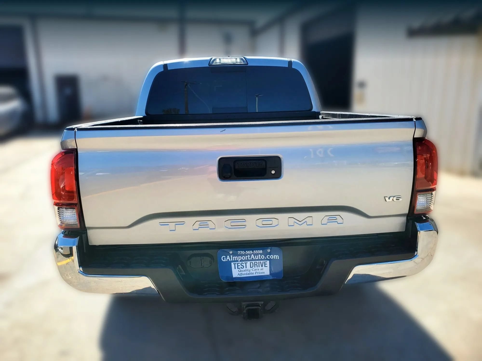 Used 2019 Toyota Tacoma SR5 RWD image 11