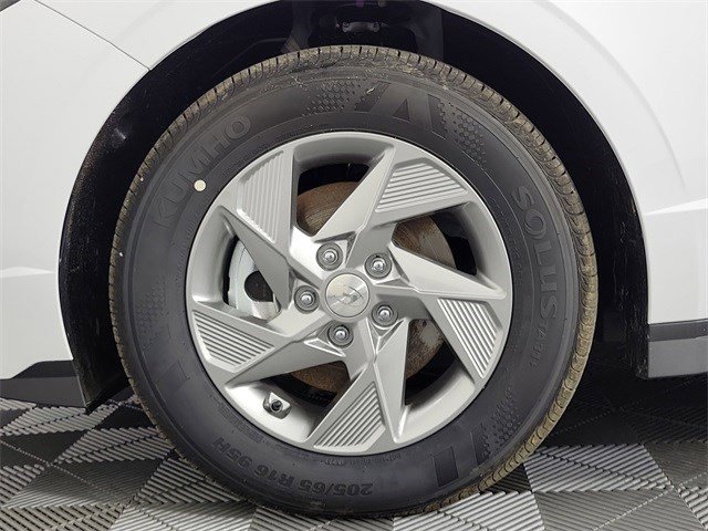 Certified 2025 Hyundai Sonata SE image 35