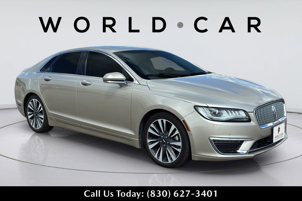 Used 2017 Lincoln MKZ Reserve w/ Technology Package FWD image 2