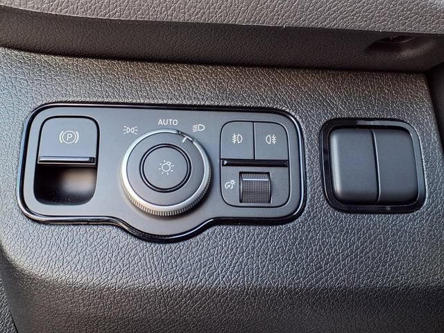 New 2025 Mercedes-Benz Sprinter 2500 image 17