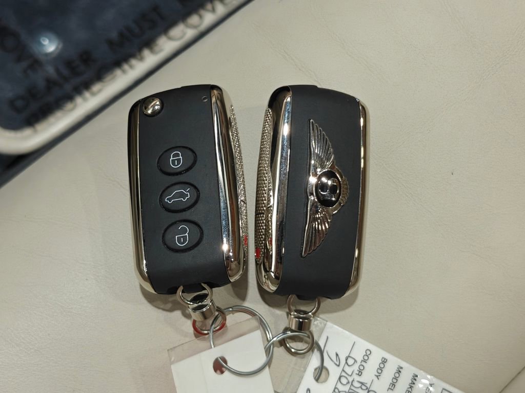 Used 2012 Bentley Continental GT AWD/4WD image 12