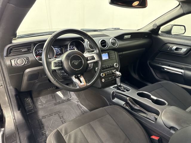 Used 2019 Ford Mustang Coupe w/ Black Accent Package RWD image 21