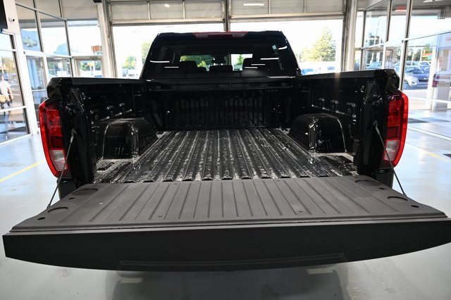 New 2026 GMC Sierra 1500 Elevation image 7