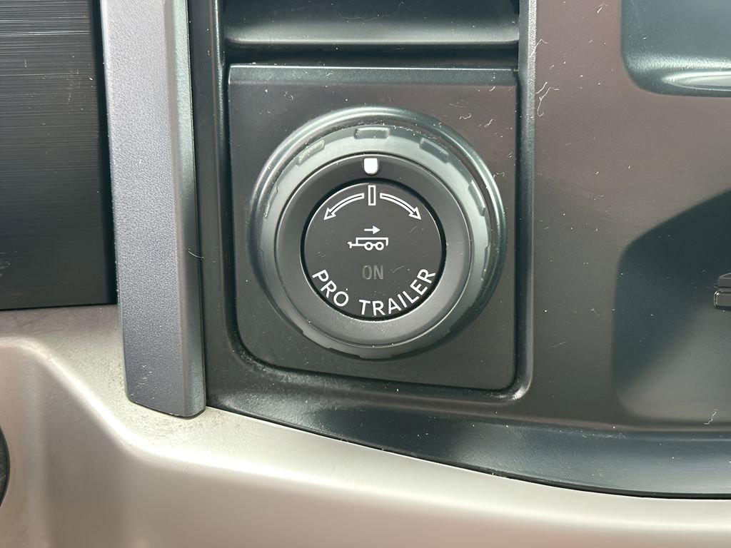 Used 2023 Ford F150 XLT w/ XTR Package image 24