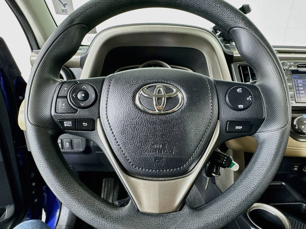 Used 2014 Toyota RAV4 XLE FWD image 38