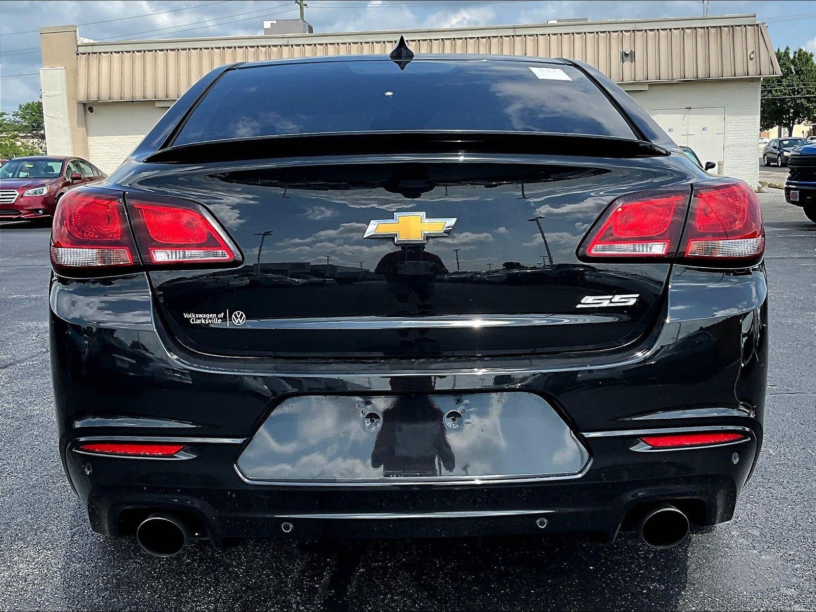 Used 2015 Chevrolet SS RWD image 5