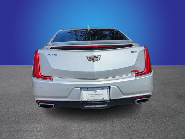 Used 2019 Cadillac XTS Luxury FWD image 4