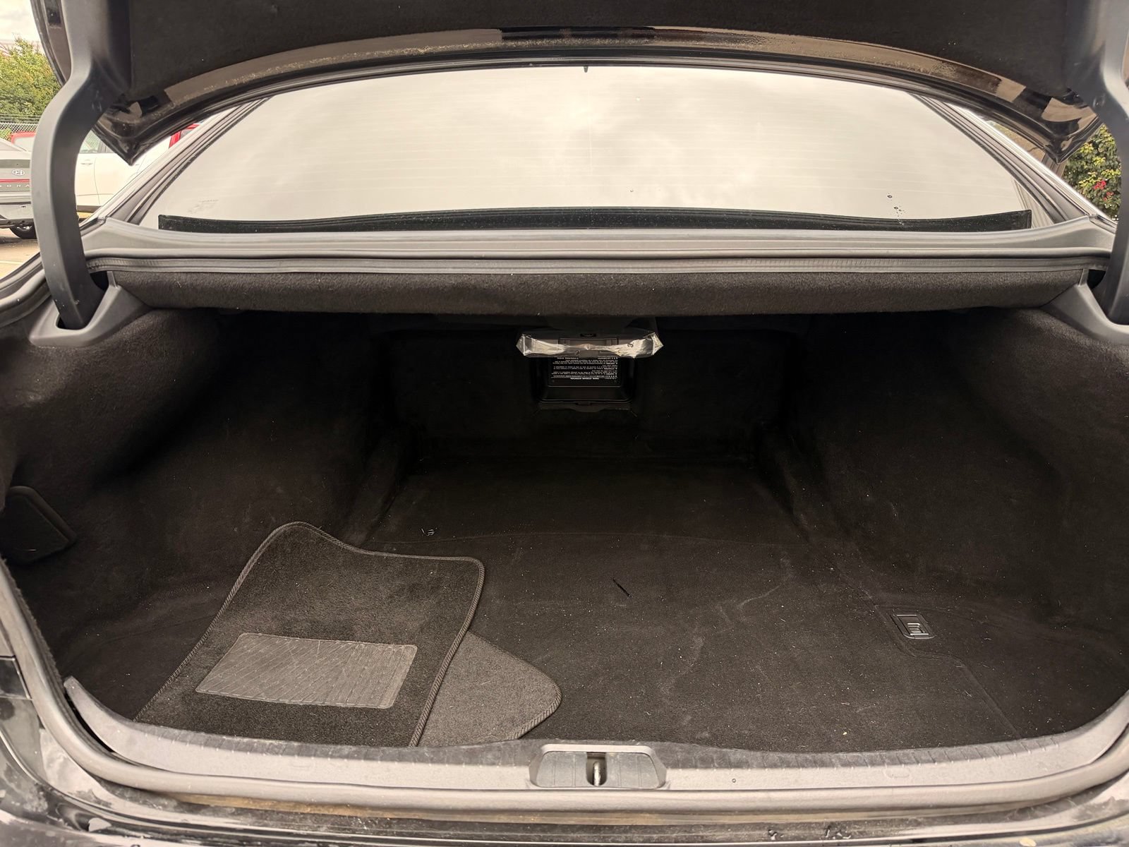 Used 2012 Lexus LS 460 AWD w/ Comfort Pkg image 39