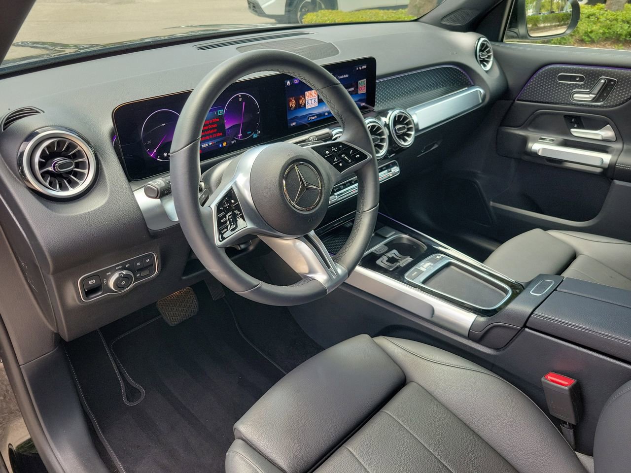 Used 2025 Mercedes-Benz GLB 250 image 15