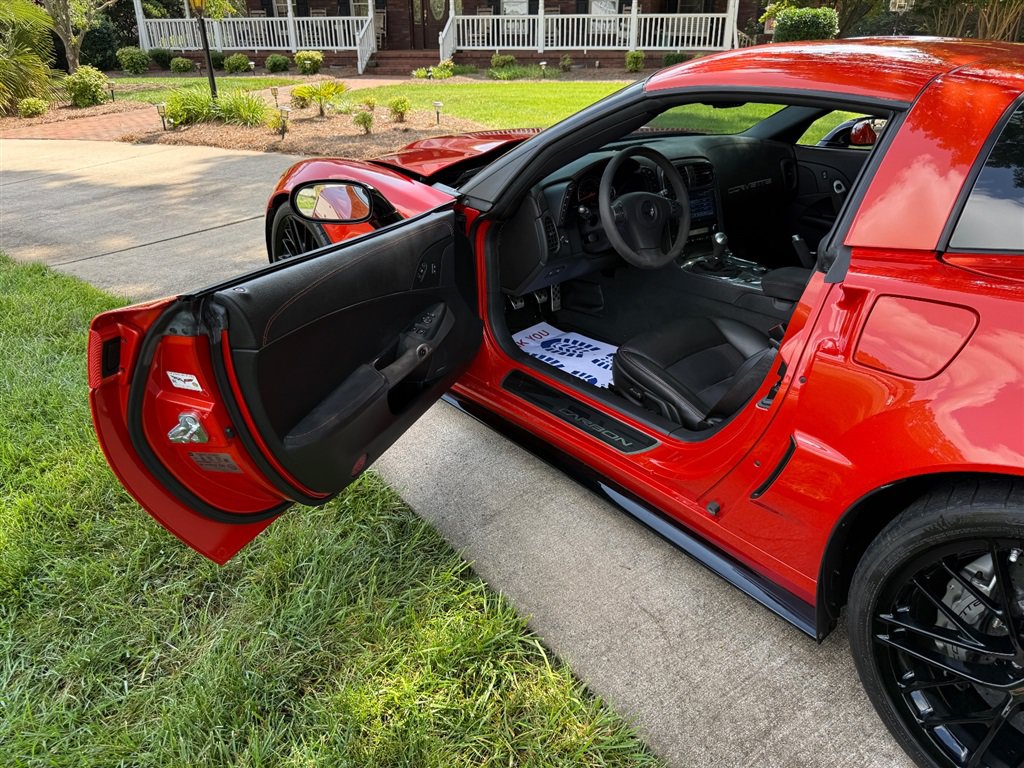 Used 2011 Chevrolet Corvette Z06 RWD image 46