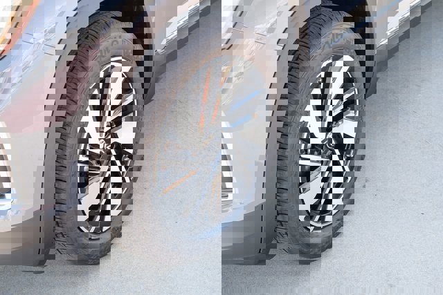 New 2026 Volkswagen Atlas SEL image 10