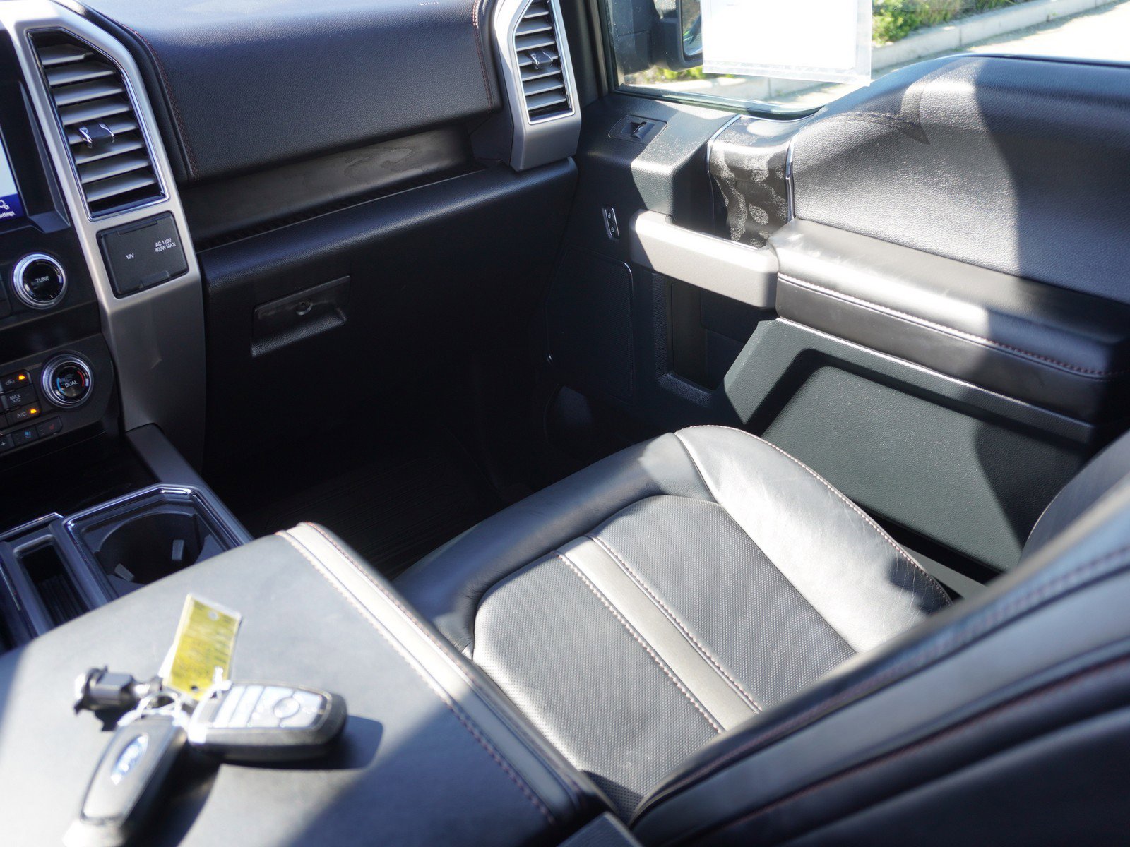 Used 2020 Ford F150 Platinum w/ Equipment Group 701A Luxury image 22