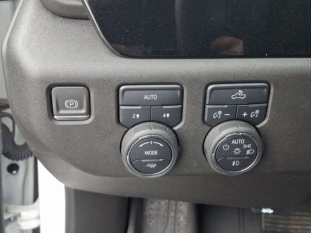 Certified 2024 Chevrolet Silverado 1500 RST w/ Rally Edition image 23