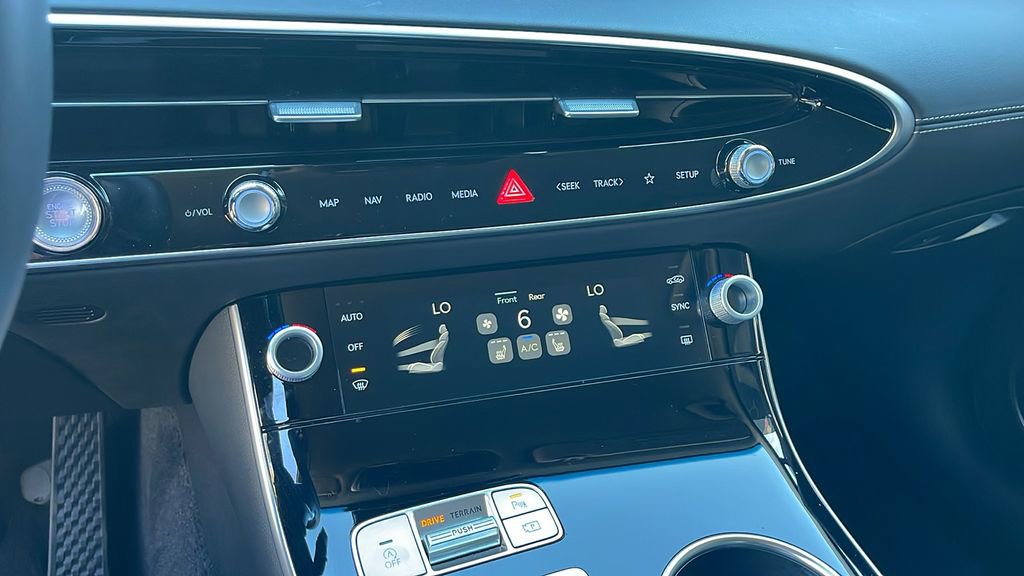 Used 2026 Genesis GV70 2.5T image 20