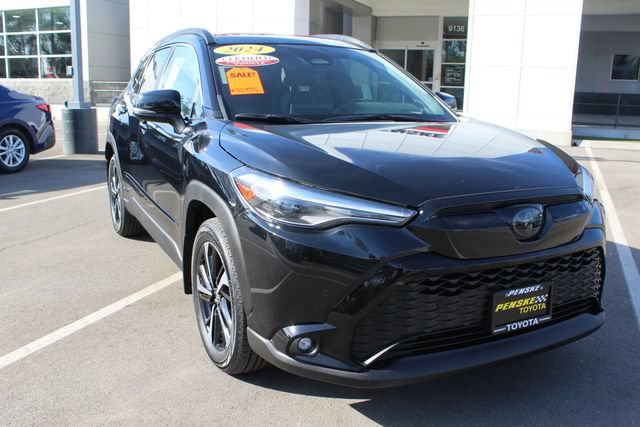 Certified 2024 Toyota Corolla Cross AWD Hybrid w/ Convenience Package image 2