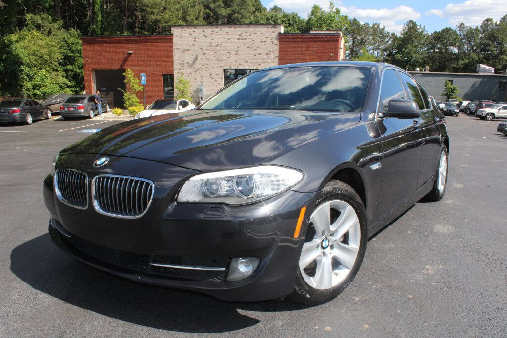 Used 2013 BMW 528i xDrive Sedan AWD/4WD image 1