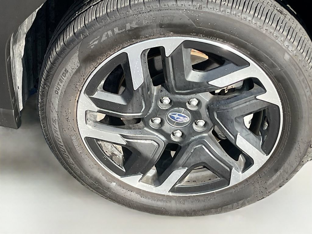 Used 2025 Subaru Forester Limited w/ Popular Package #2 image 32