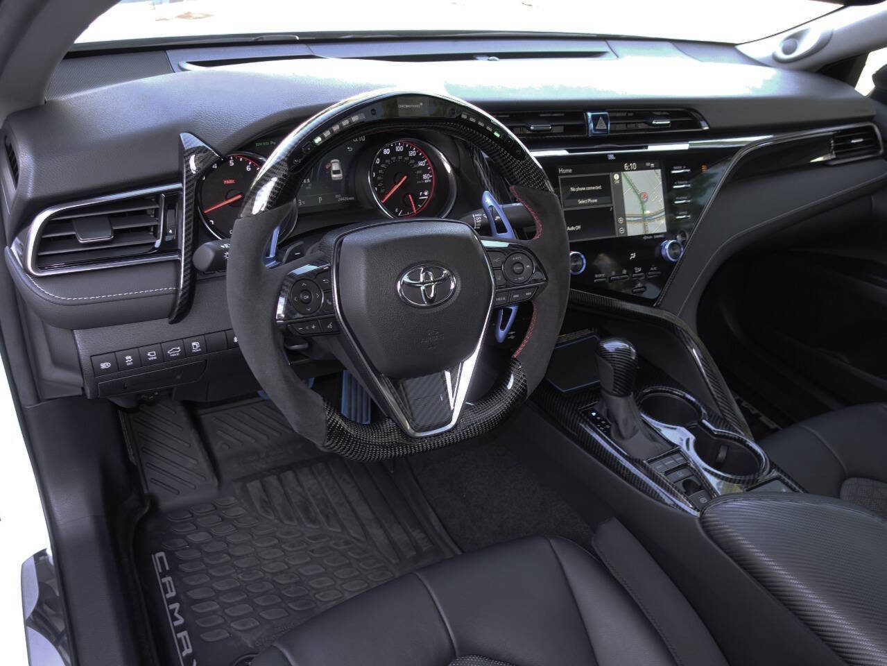 Used 2019 Toyota Camry XSE image 4