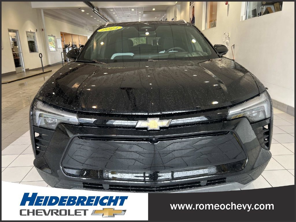 Used 2024 Chevrolet Blazer EV LT AWD/4WD image 40