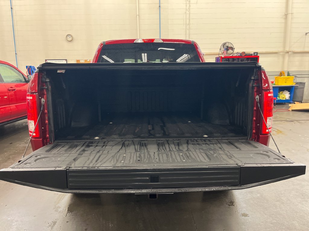 Used 2016 Ford F150 XLT w/ Equipment Group 302A Luxury AWD/4WD image 4