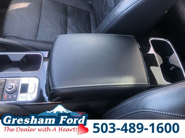 Used 2022 Kia Telluride SX w/ SX Prestige Package image 32