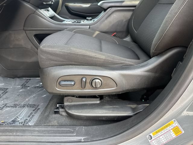 Used 2023 GMC Acadia SLE w/ Driver Convenience Package AWD/4WD image 28