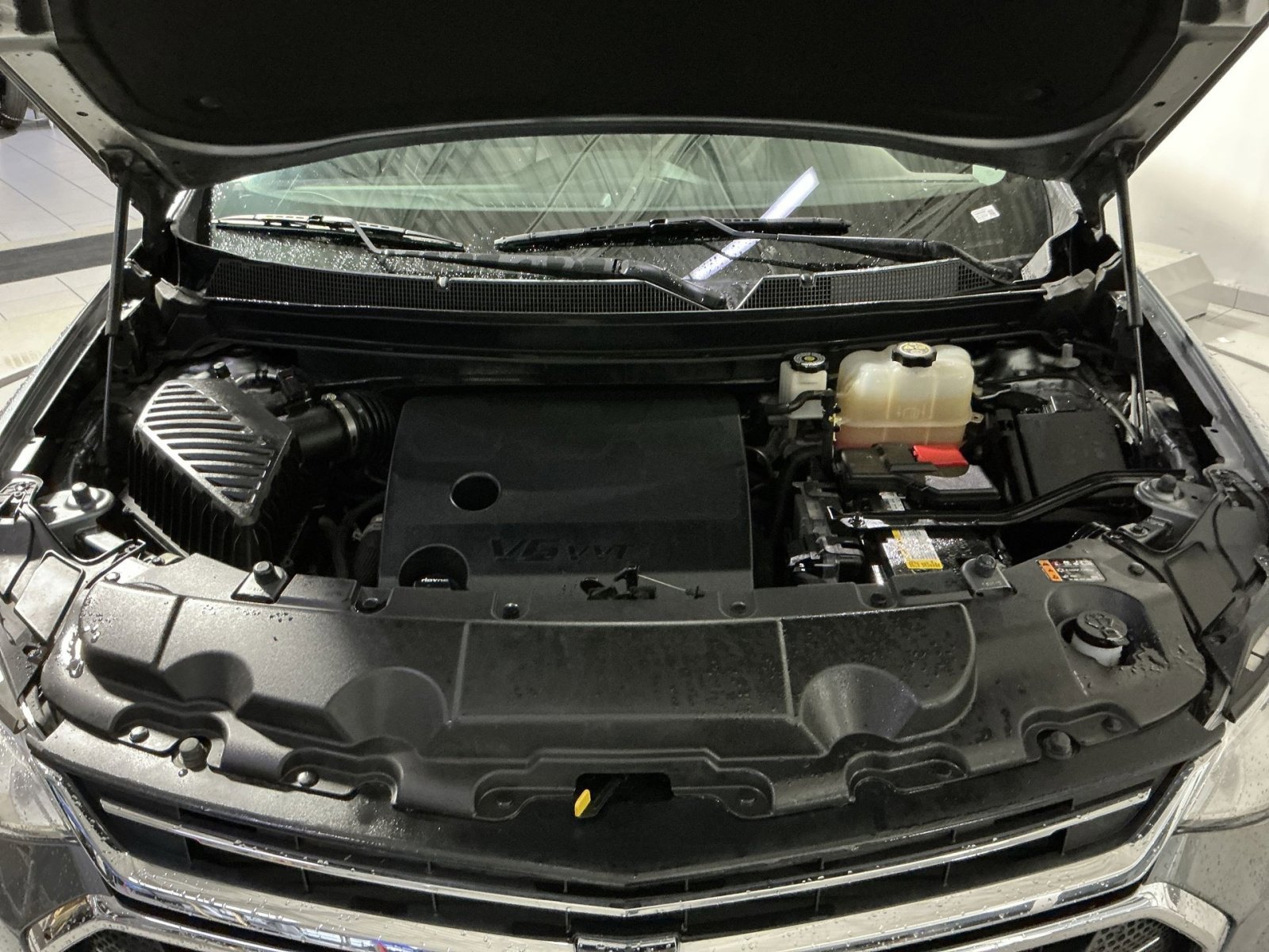 Used 2019 Chevrolet Traverse LT image 35