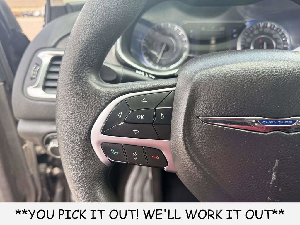 Used 2016 Chrysler 200 Limited FWD image 17
