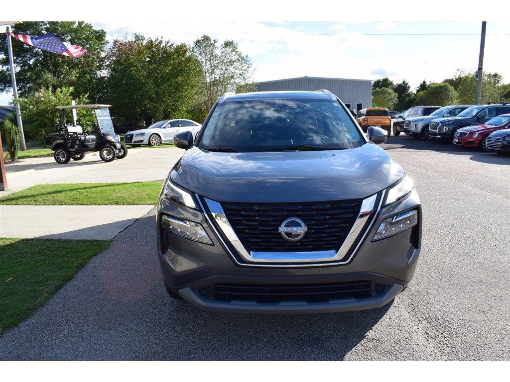 Used 2023 Nissan Rogue SV w/ SV Premium B Package image 8