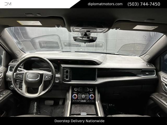Used 2022 GMC Yukon XL Denali w/ Advanced Technology Package RWD image 26