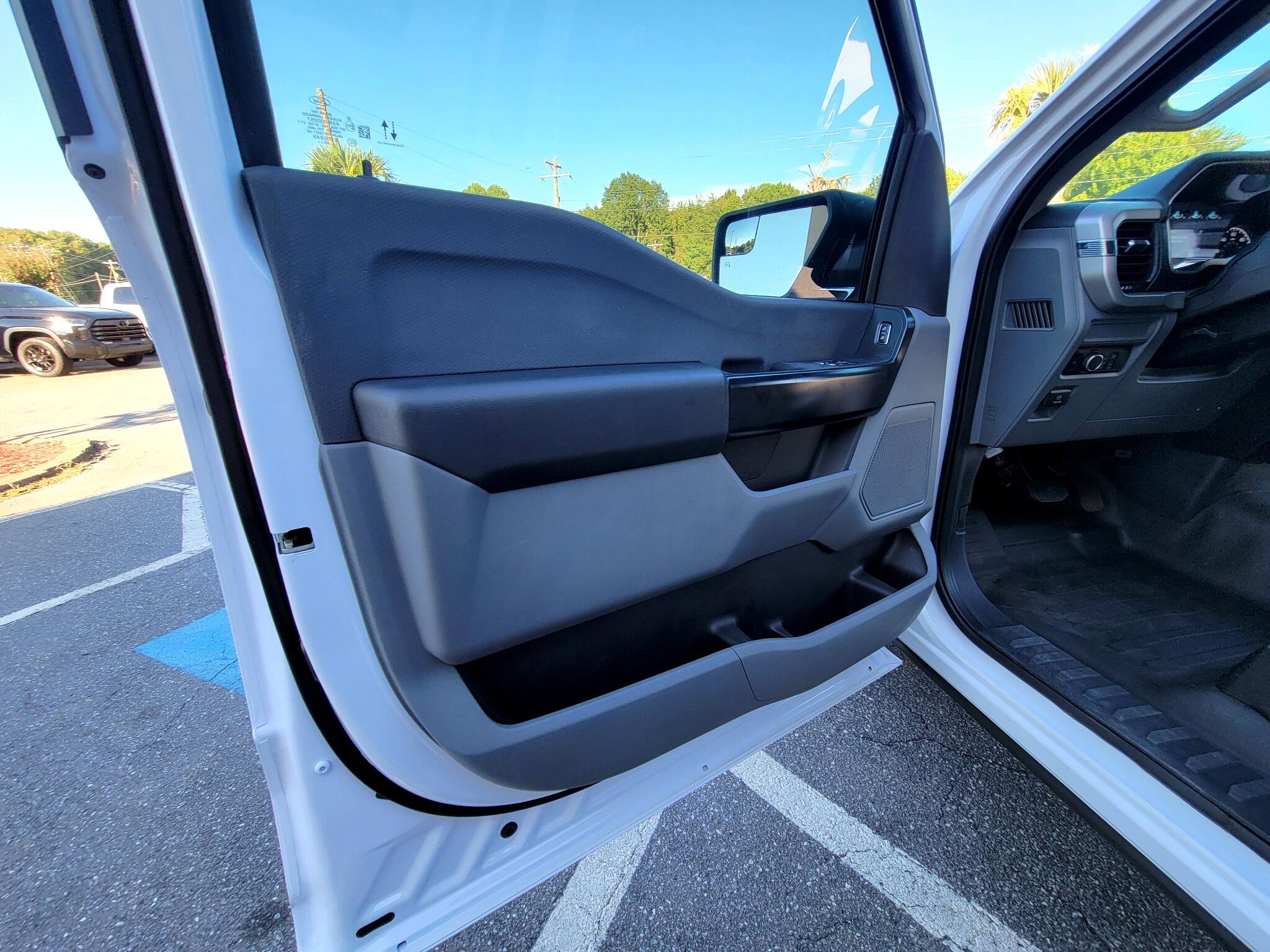 Used 2021 Ford F150 XL w/ Equipment Group 101A High image 16